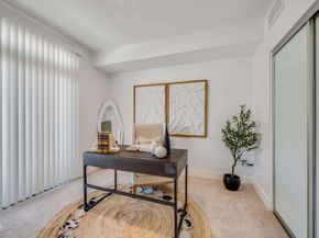 239 S Marengo Avenue 102, Pasadena CA 91101