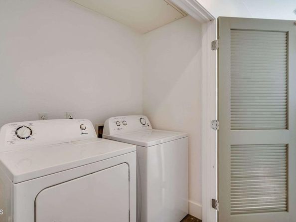 239 S Marengo Avenue 102, Pasadena CA 91101