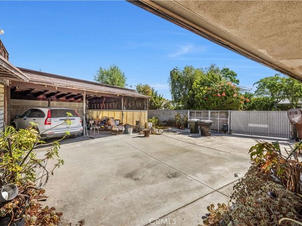 727 S Falcon Street, Anaheim CA 92804