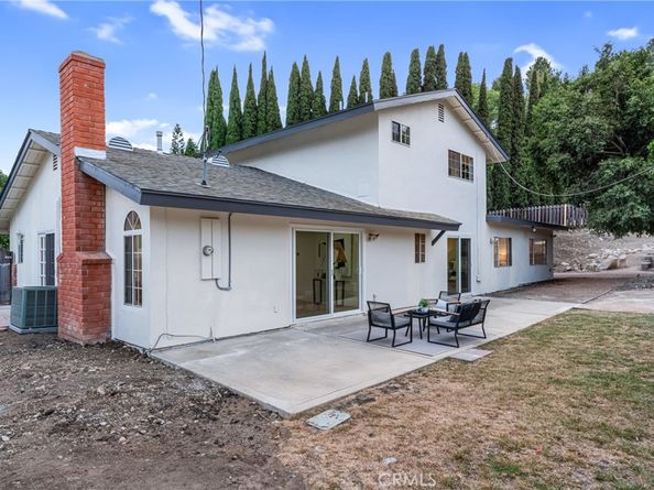 19261 Brae, Santa Ana CA 92705