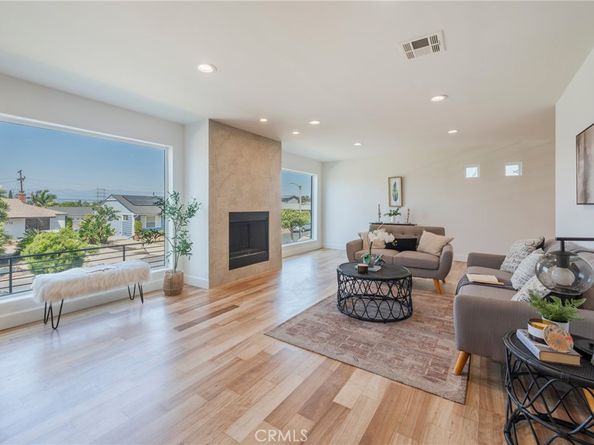 5714 Brushton, Los Angeles CA 90008