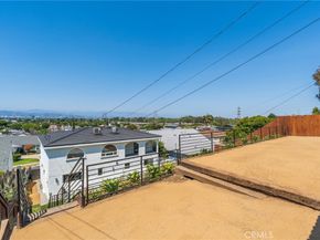 5714 Brushton, Los Angeles CA 90008