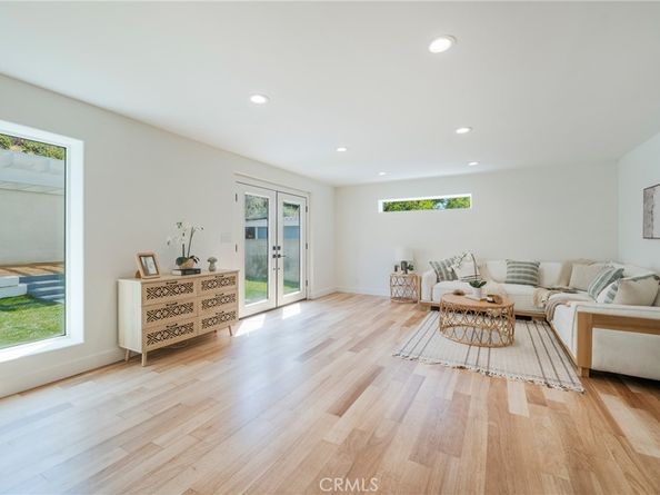 5714 Brushton, Los Angeles CA 90008