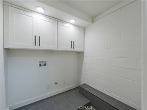 5714 Brushton, Los Angeles CA 90008