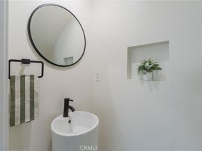 5714 Brushton, Los Angeles CA 90008