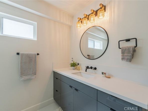 5714 Brushton, Los Angeles CA 90008