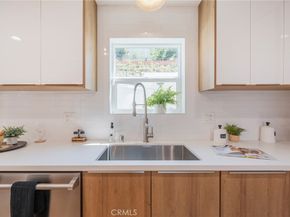 5714 Brushton, Los Angeles CA 90008