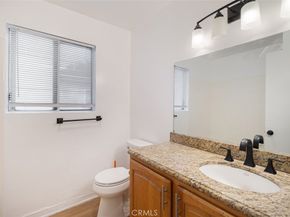 17041 17041 Roscoe Blvd. #4, Northridge CA 91325