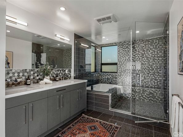 5776 Campo Walk, Long Beach CA 90803