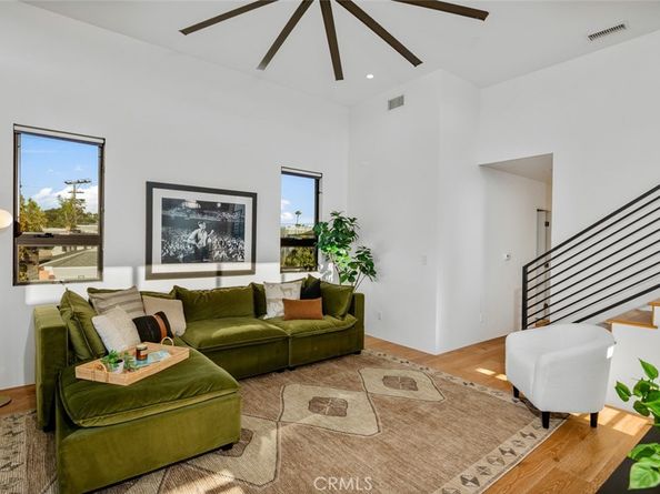5776 Campo Walk, Long Beach CA 90803