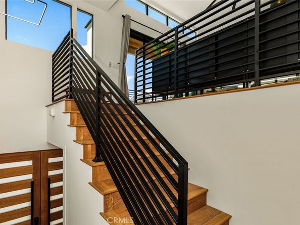 5776 Campo Walk, Long Beach CA 90803
