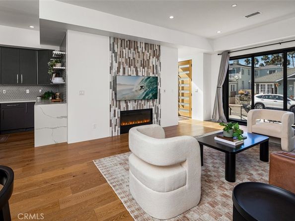 5776 Campo Walk, Long Beach CA 90803