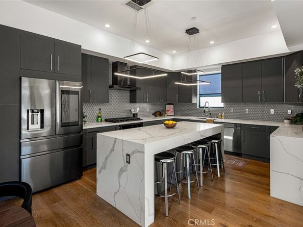 5776 Campo Walk, Long Beach CA 90803