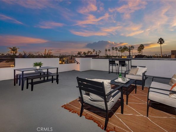 5776 Campo Walk, Long Beach CA 90803