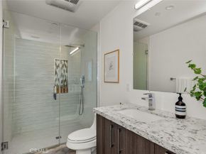 5776 Campo Walk, Long Beach CA 90803