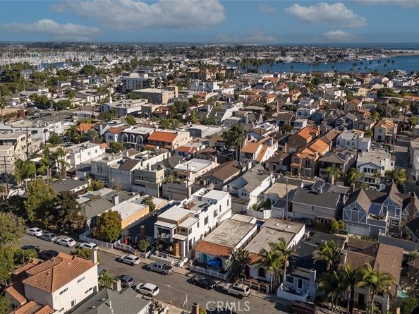 5776 Campo Walk, Long Beach CA 90803