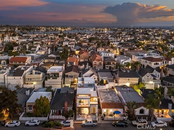 5776 Campo Walk, Long Beach CA 90803