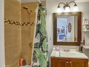 5008 Cimarron, Los Angeles CA 90062