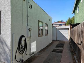2439 E 15th, Long Beach CA 90804