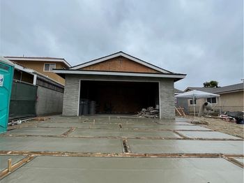1623 E 215th Place