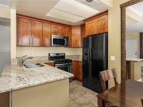 19431 Rue De Valore 59A, Lake Forest CA 92610