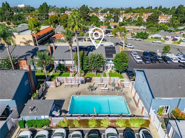 2612 Del Way B, Huntington Beach CA 92648