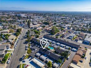 2612 Del Way B, Huntington Beach CA 92648