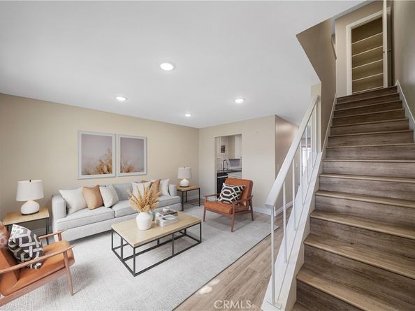 2612 Del Way B, Huntington Beach CA 92648