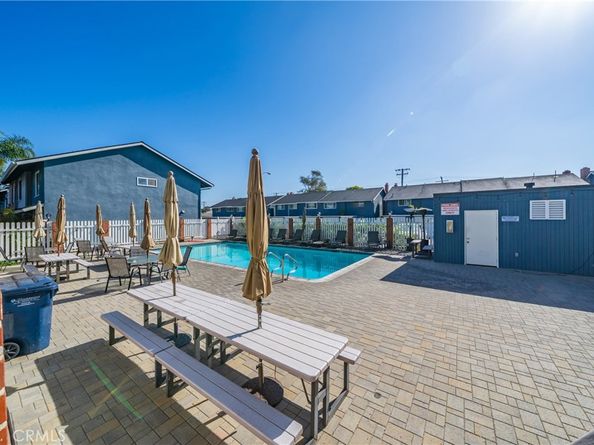 2612 Del Way B, Huntington Beach CA 92648