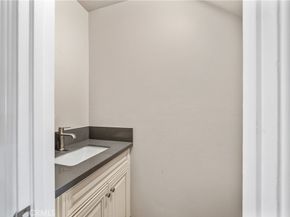 2612 Del Way B, Huntington Beach CA 92648