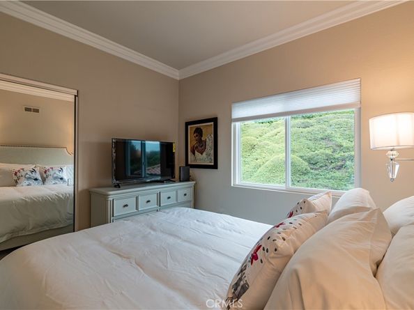 8 Reina, Dana Point CA 92629