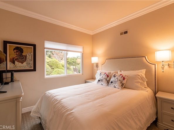 8 Reina, Dana Point CA 92629