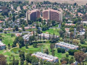 4005 Calle Sonora Oeste 1B, Laguna Woods CA 92637