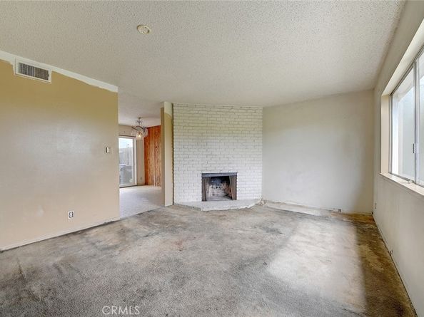 9579 Adams Avenue, Huntington Beach CA 92646