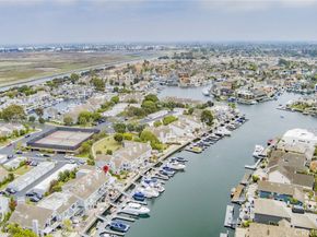 16143 Saint Croix, Huntington Beach CA 92649