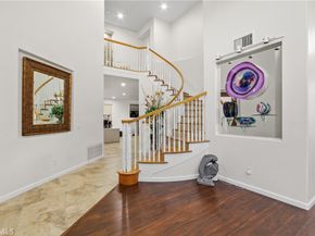 21221 Meander, Trabuco Canyon CA 92679