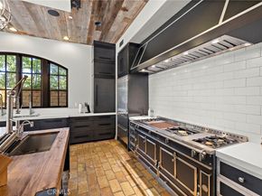 12 Thomas Road, Ladera Ranch CA 92694