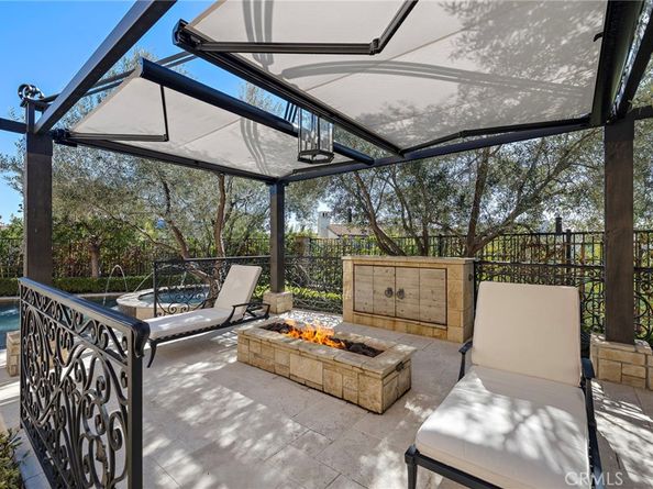 12 Thomas Road, Ladera Ranch CA 92694