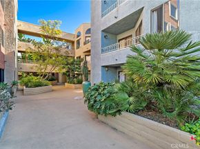 550 Orange Avenue 229, Long Beach CA 90802