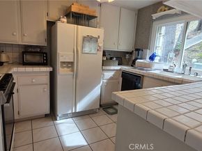 7254 Pomelo, West Hills CA 91307