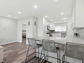 1860 W Glenoaks L, Anaheim CA 92801