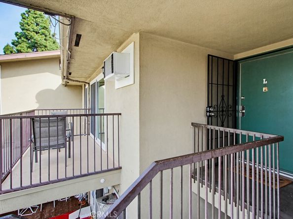 1860 W Glenoaks L, Anaheim CA 92801