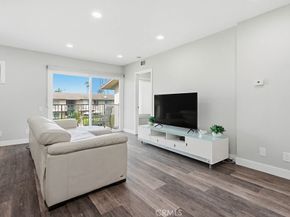 1860 W Glenoaks L, Anaheim CA 92801