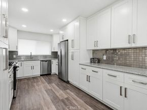 1860 W Glenoaks L, Anaheim CA 92801