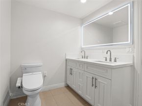 1598 Long Beach 214, Long Beach CA 90813