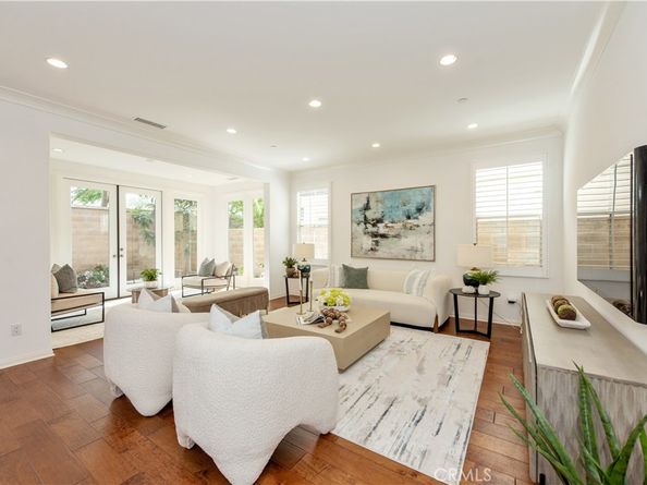238 Shelbourne, Irvine CA 92620