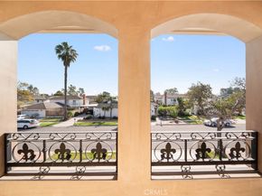 27 Gillman Street, Irvine CA 92612