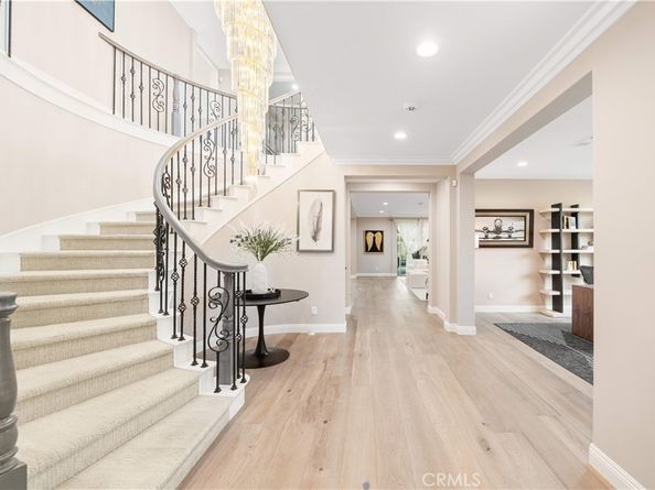 27 Gillman Street, Irvine CA 92612