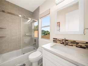 27 Gillman Street, Irvine CA 92612