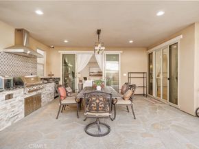 27 Gillman Street, Irvine CA 92612